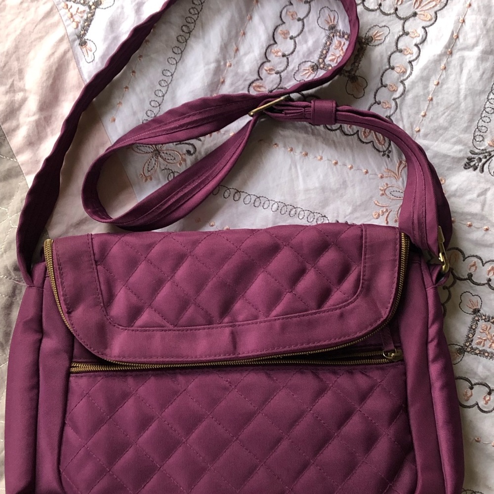 Travelon crossbody Bag Purple color
